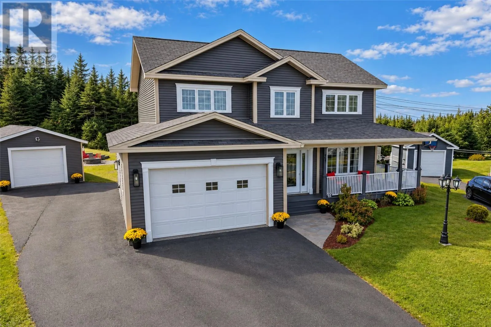 27 Summerwood Place