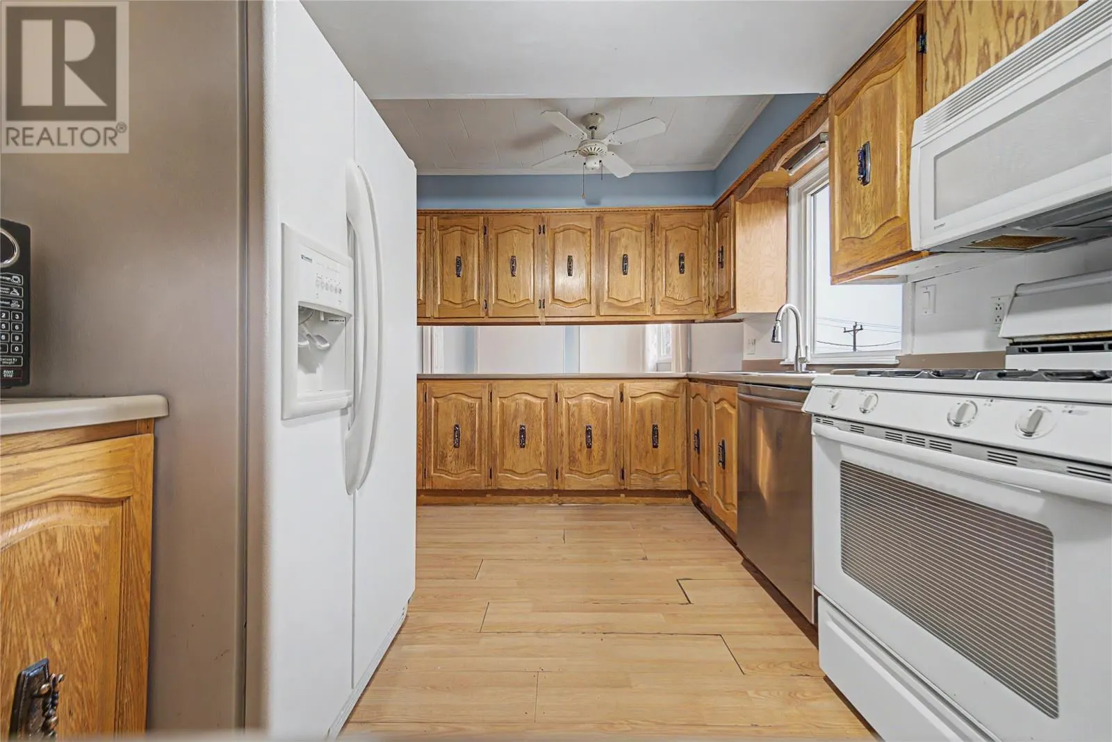 15 Paradise Road