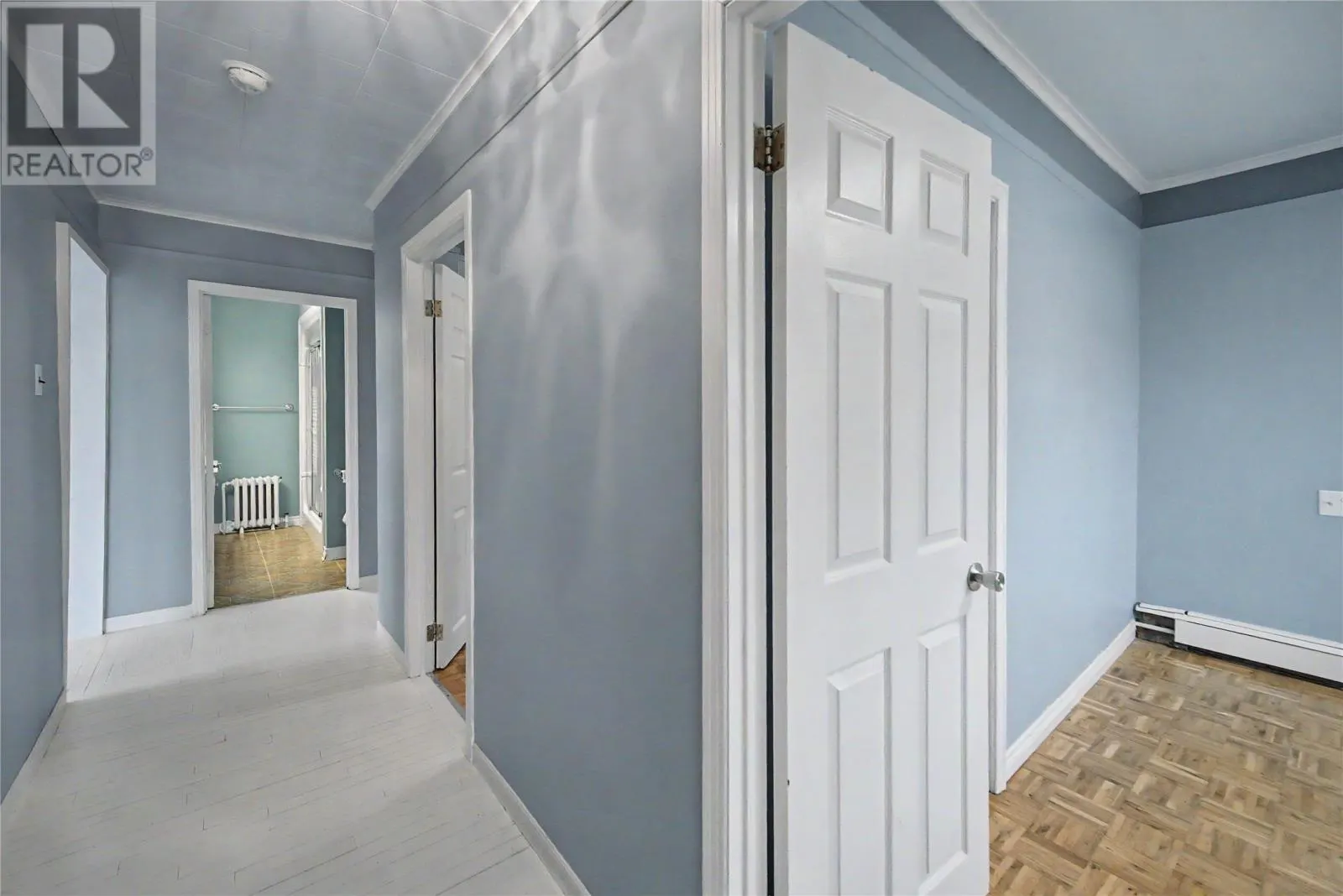 15 Paradise Road