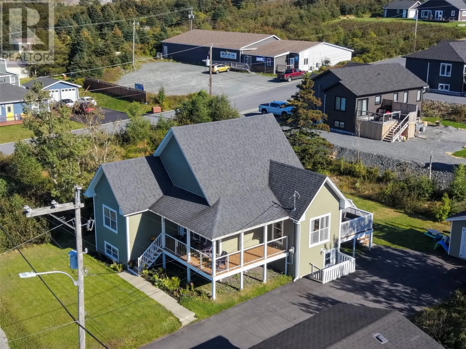 60 George Mercer Drive