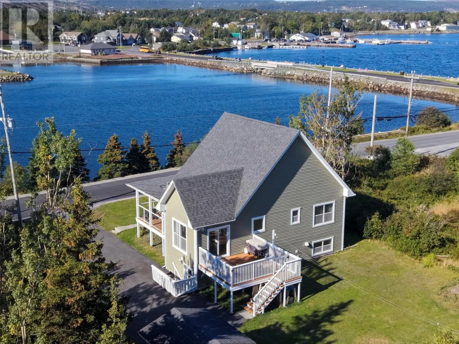 60 George Mercer Drive