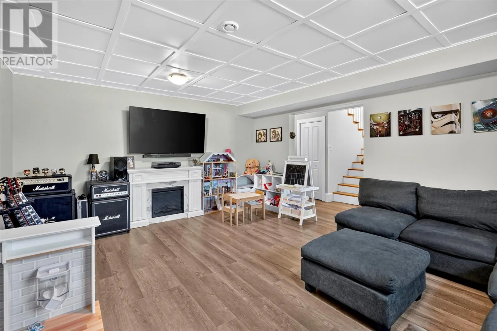 60 George Mercer Drive