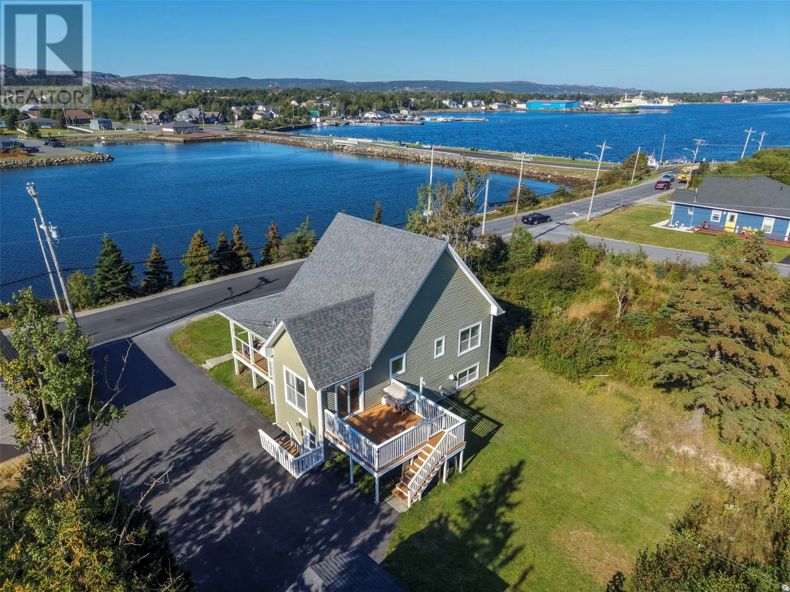 60 George Mercer Drive