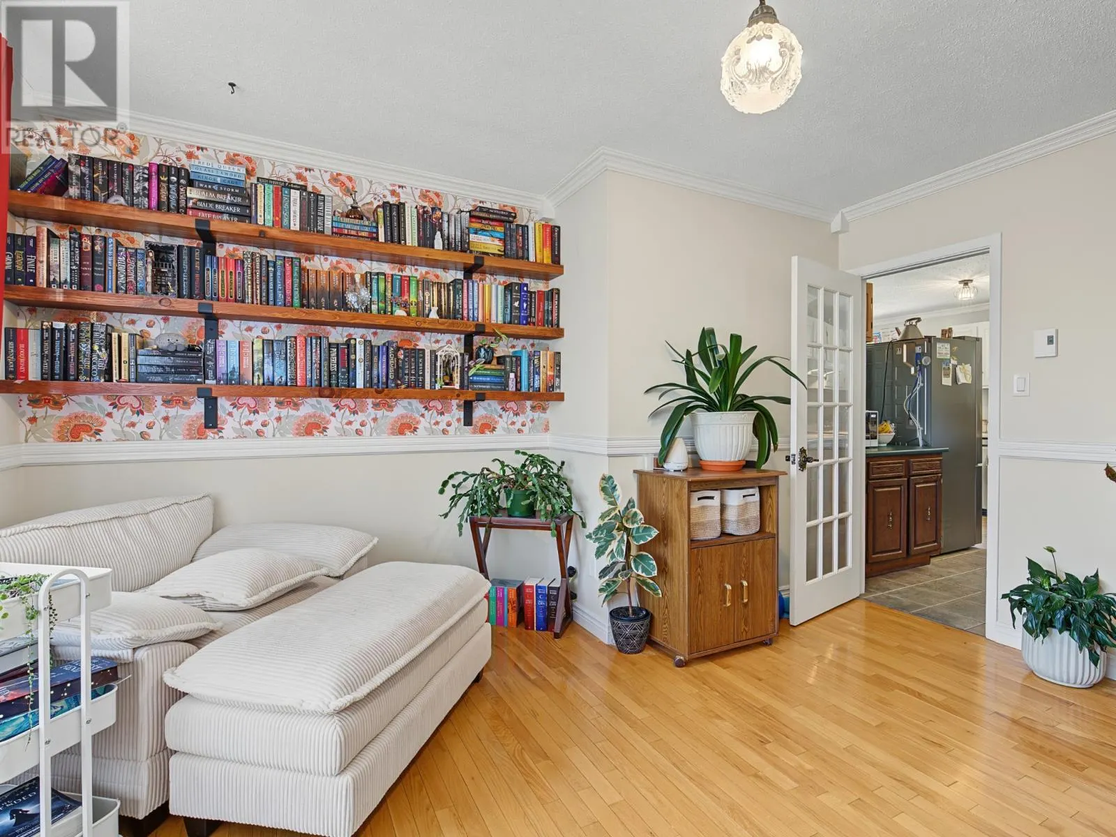 6 Kilkenny Street