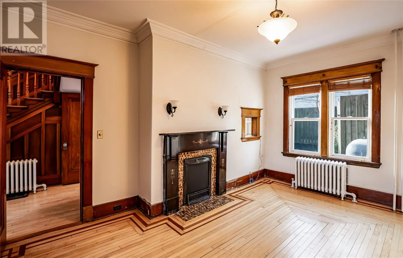 6 LeMarchant Road