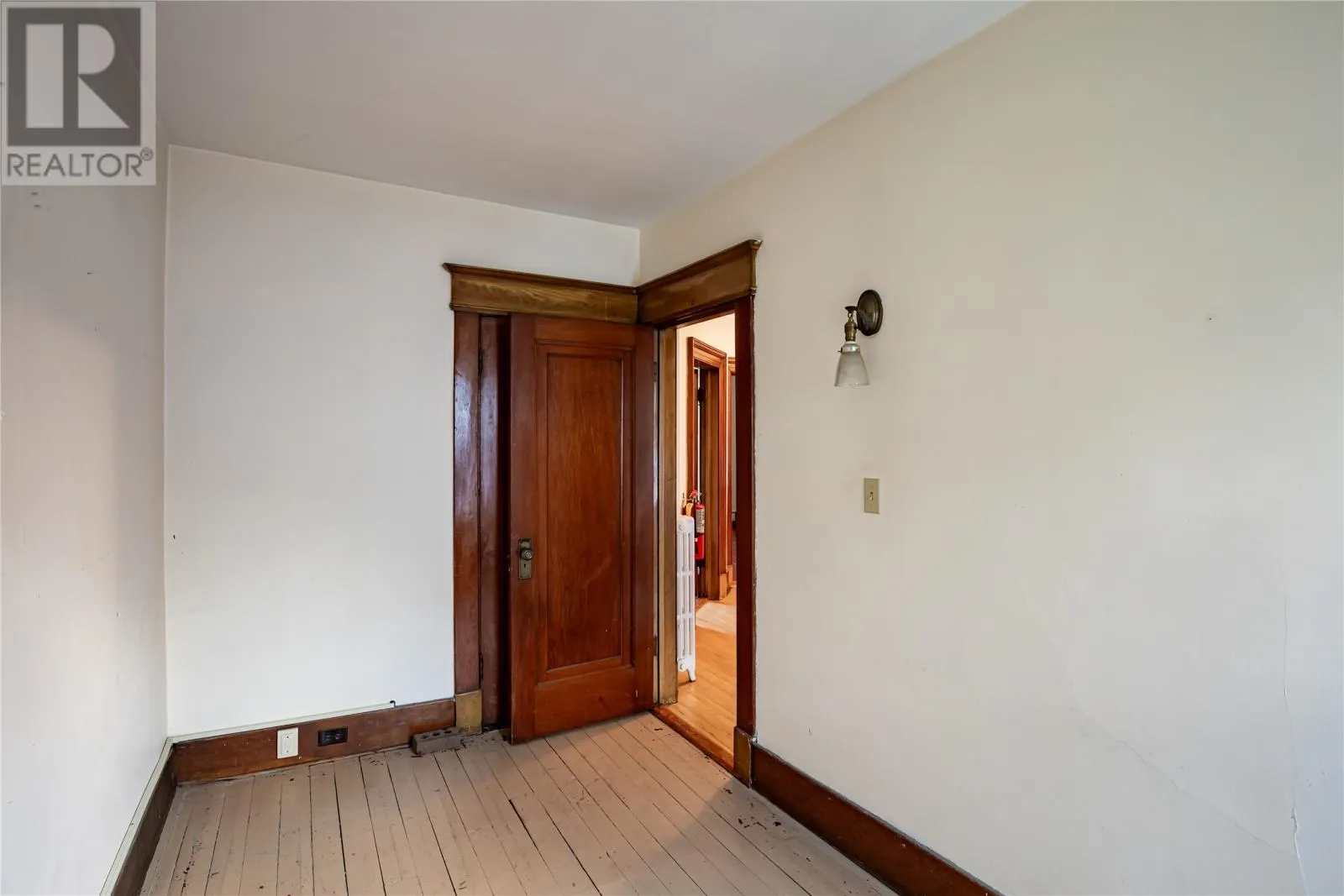 6 LeMarchant Road
