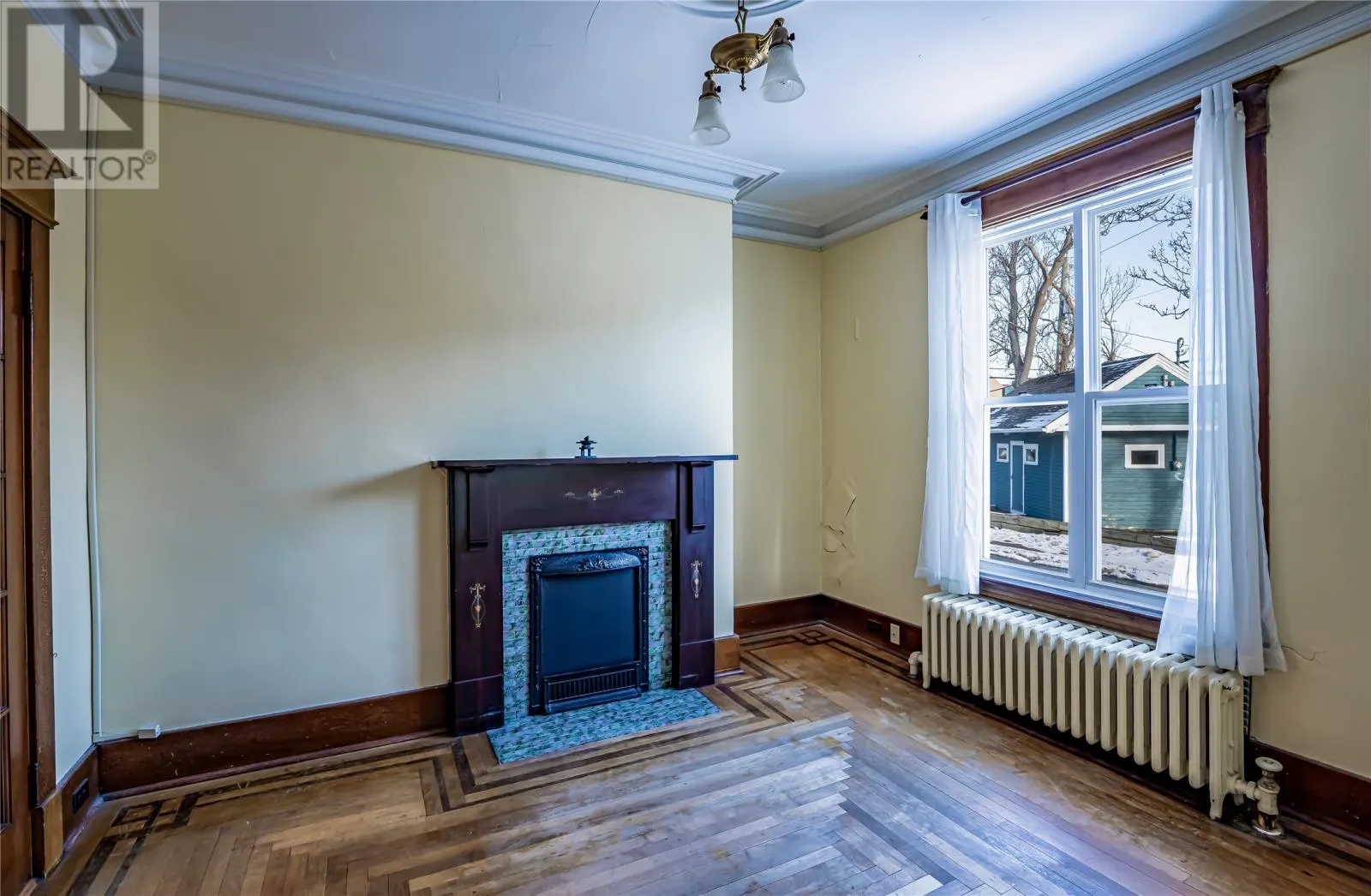 6 LeMarchant Road
