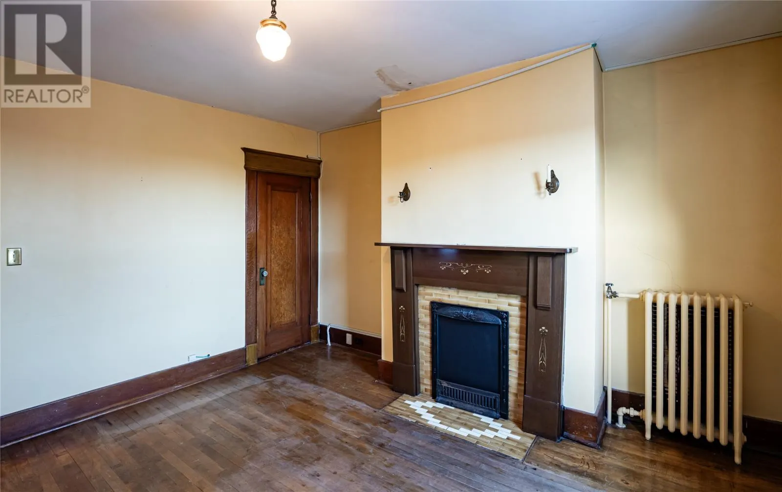 6 LeMarchant Road