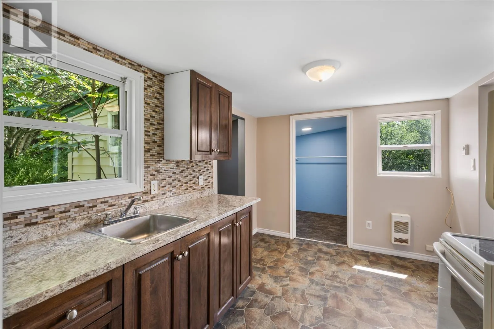 4 Conatti Place