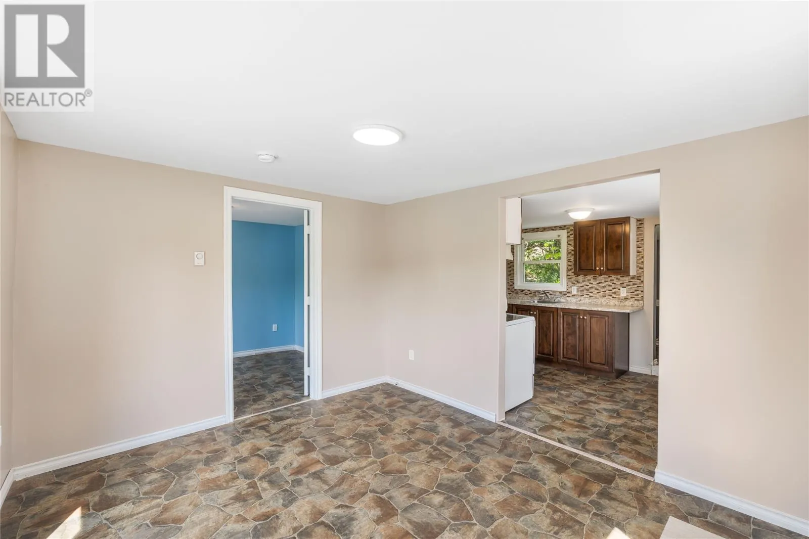4 Conatti Place