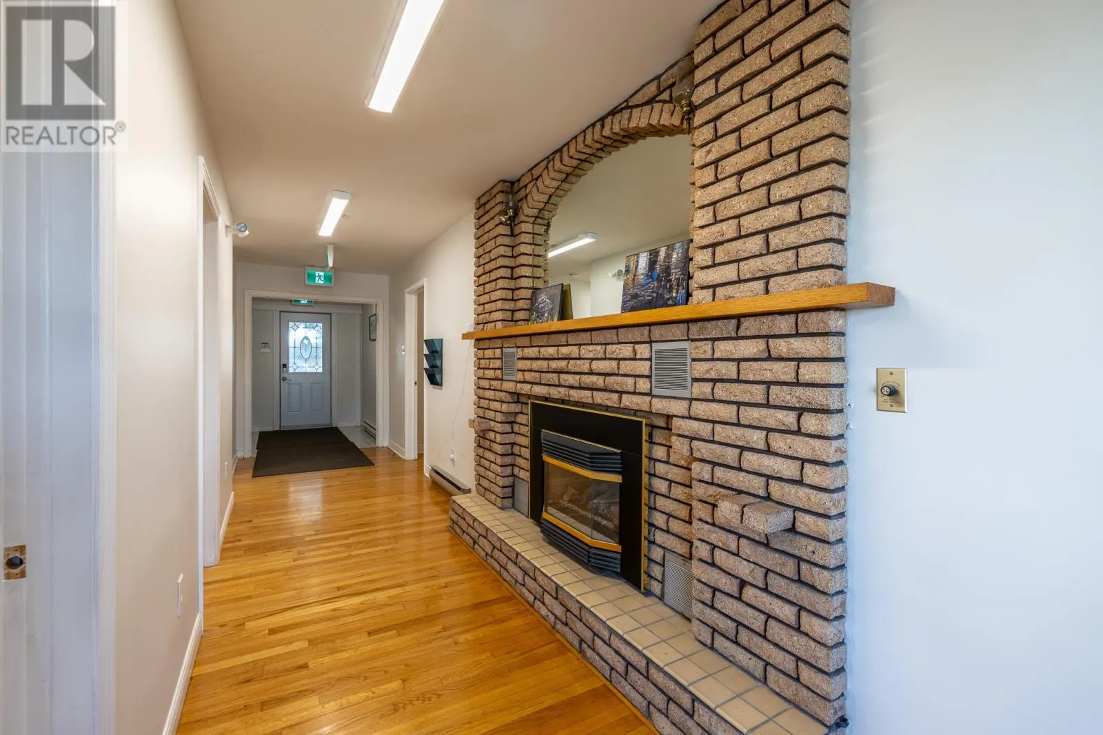 639 Torbay Road