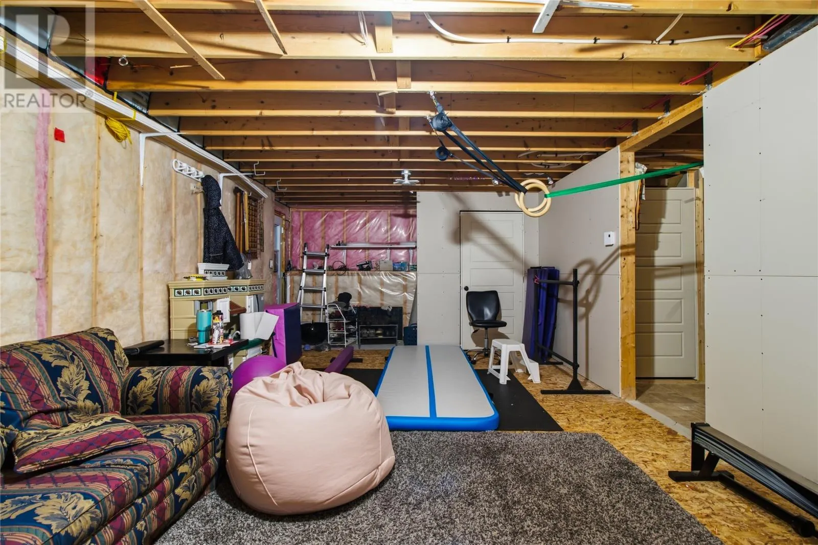 14 Sugarpine Crescent