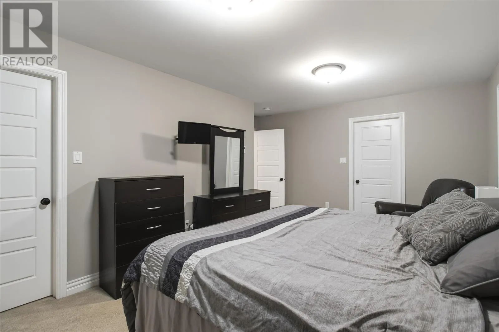 14 Sugarpine Crescent