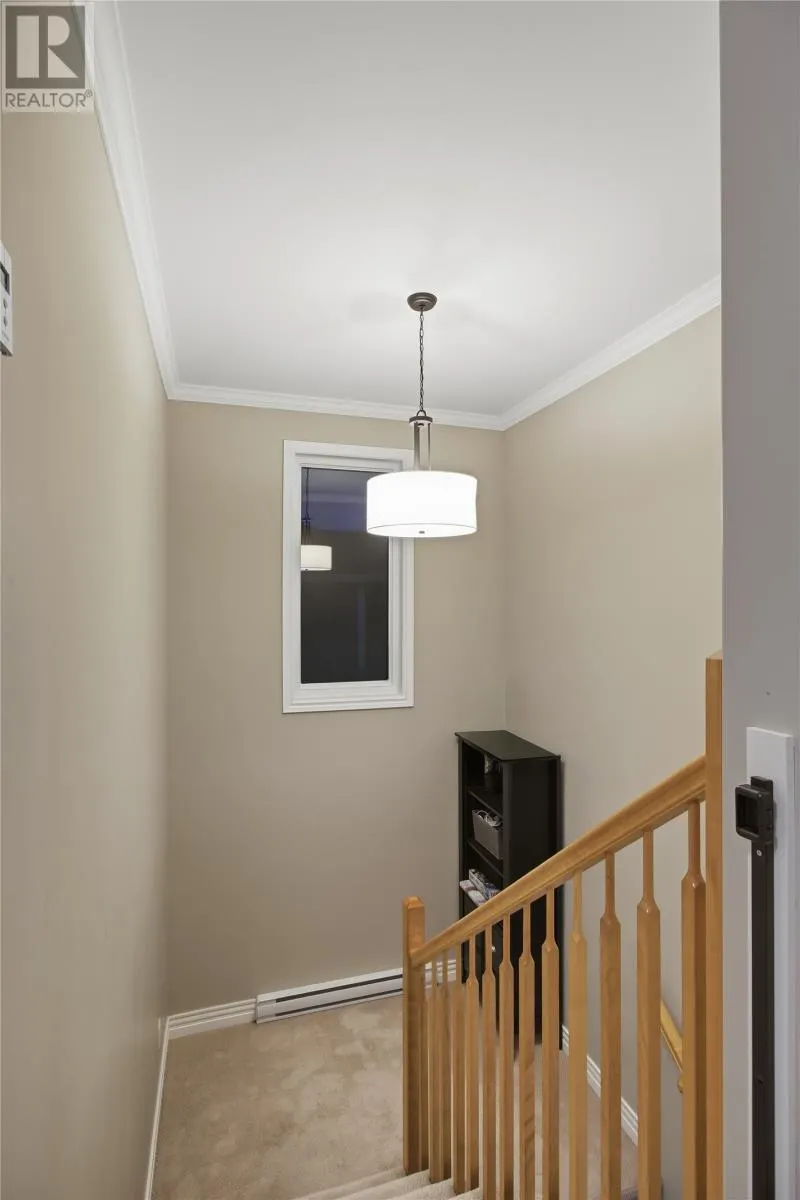 14 Sugarpine Crescent