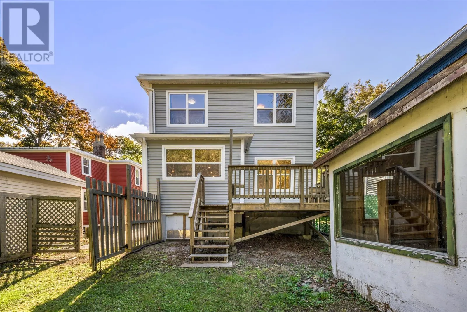 32 Craigmillar Avenue