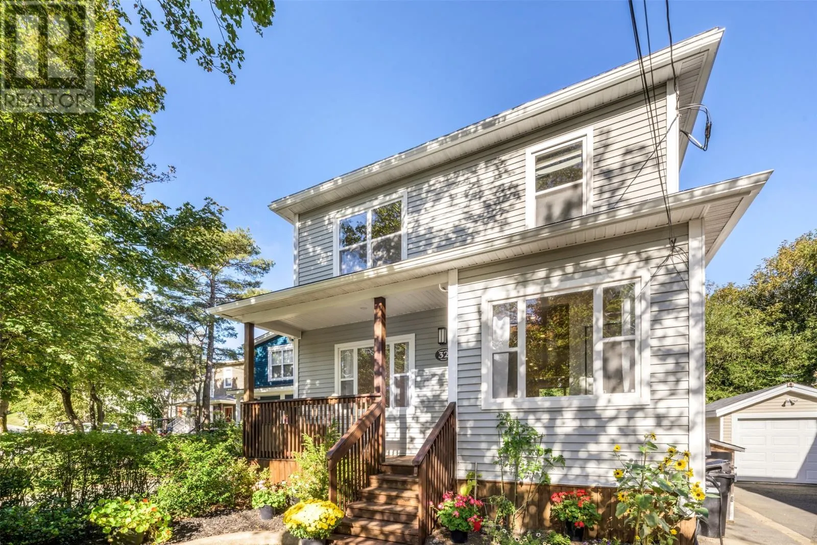 32 Craigmillar Avenue
