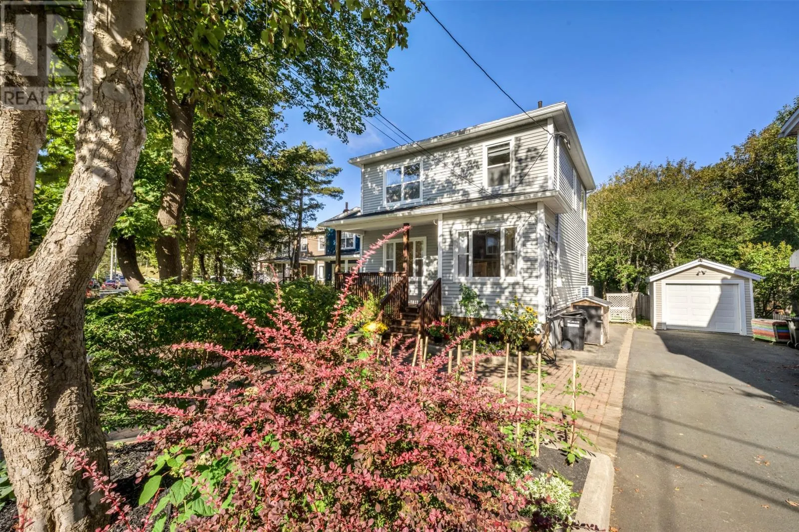 32 Craigmillar Avenue
