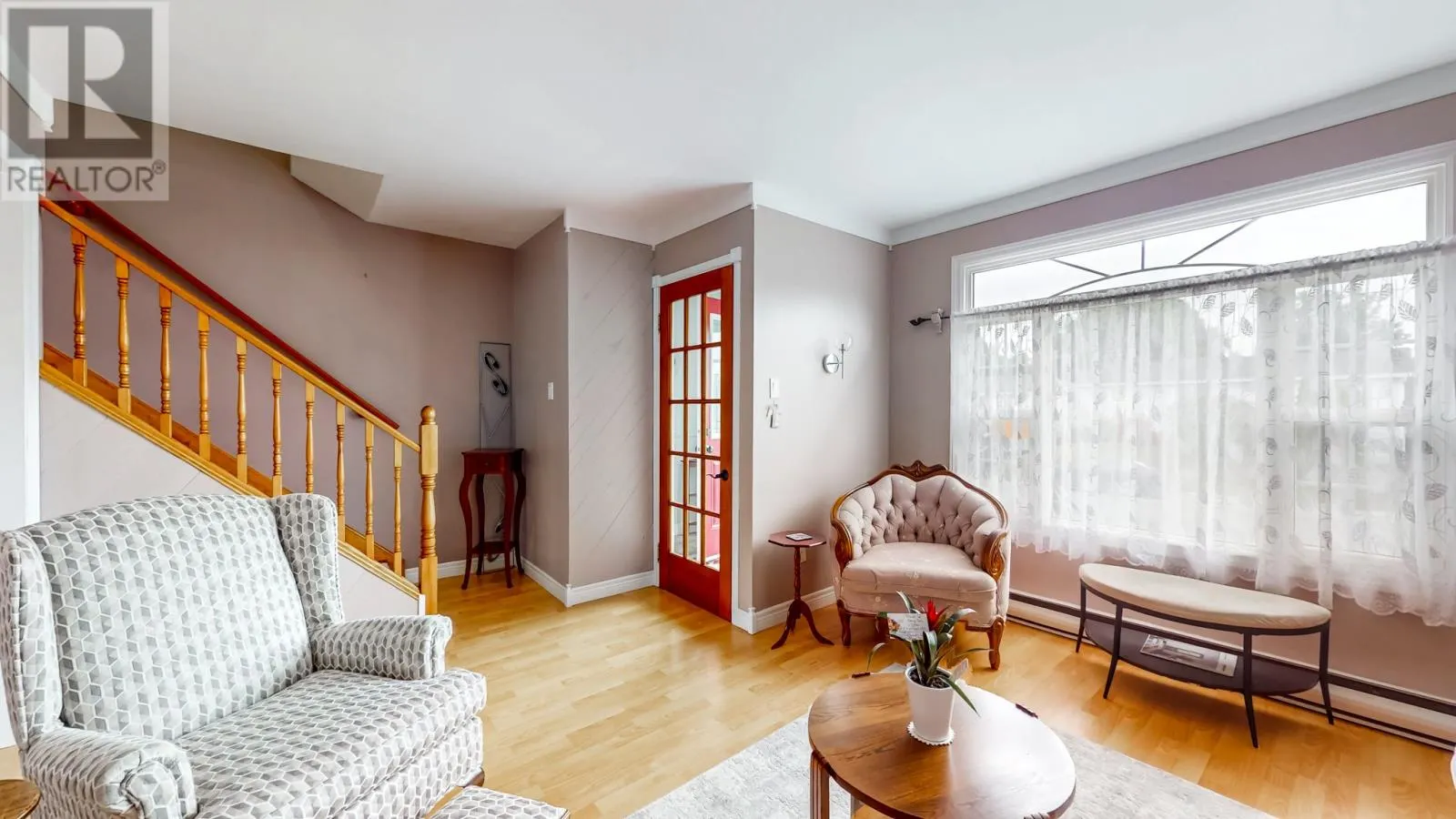 60 Lindbergh Crescent