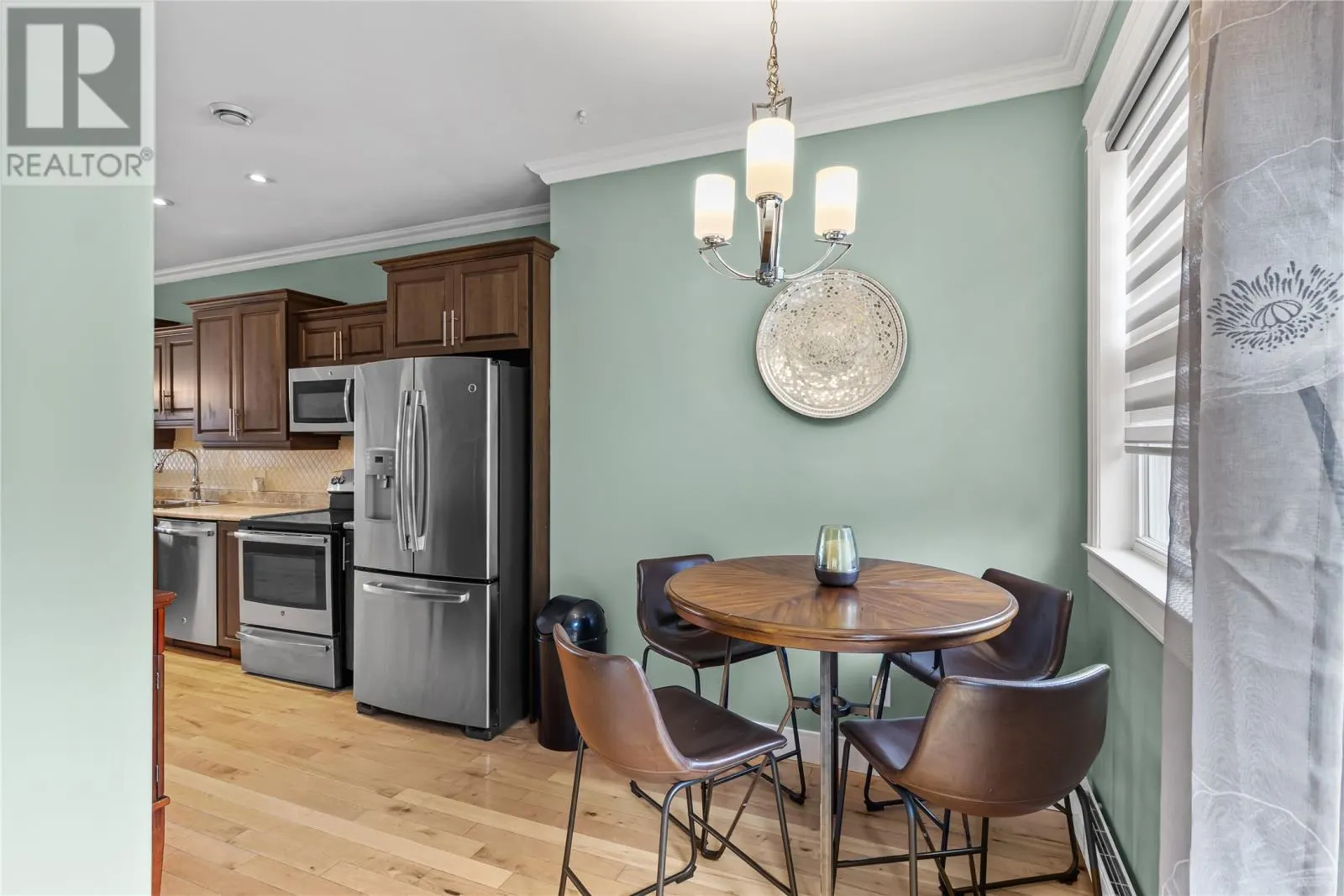 34 Freshwater Road