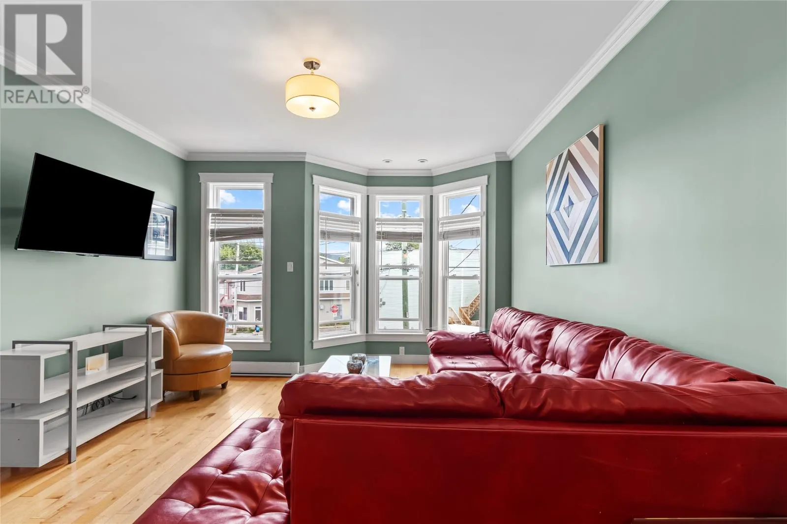 34 Freshwater Road