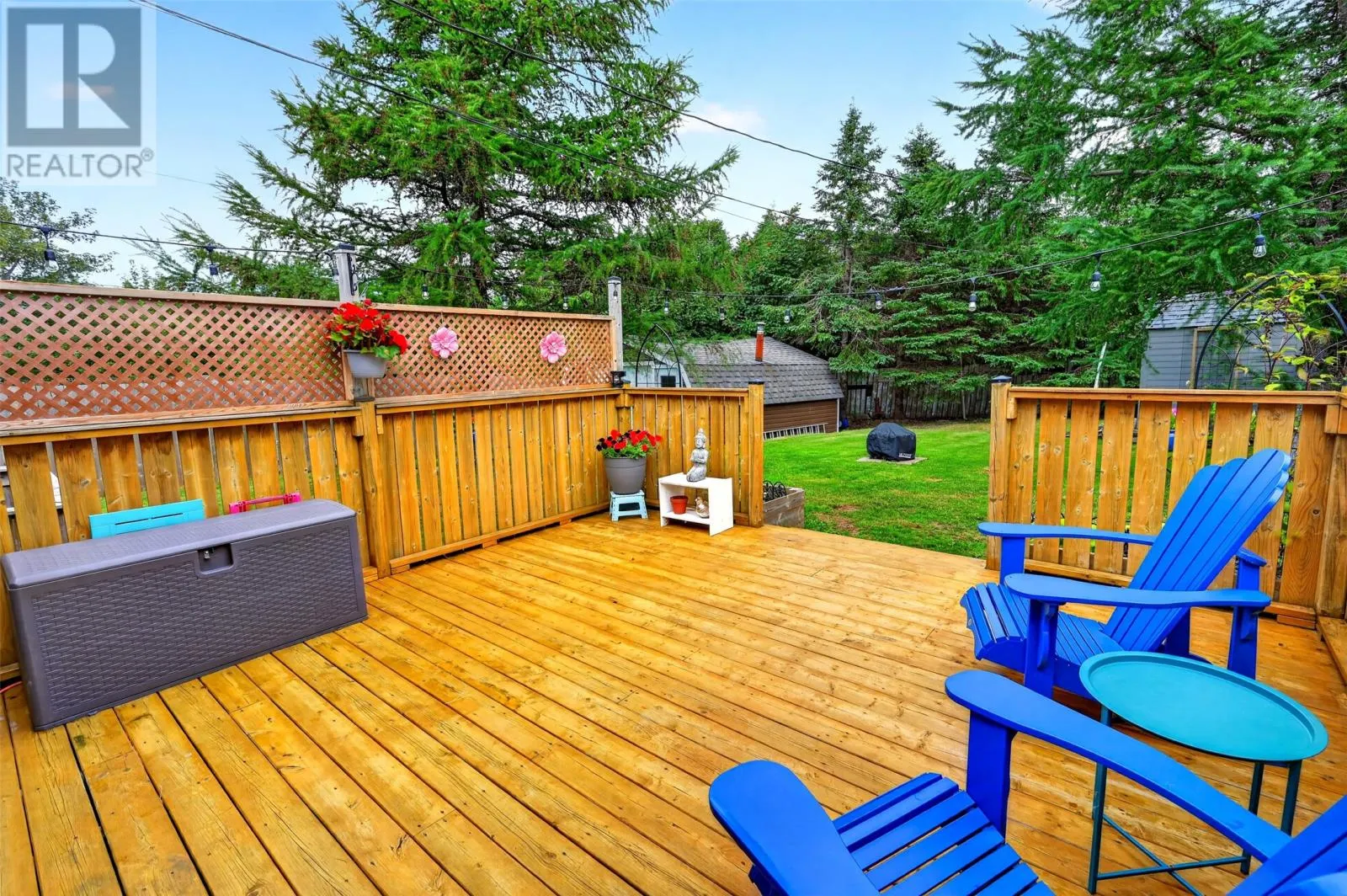 12 Leger Crescent