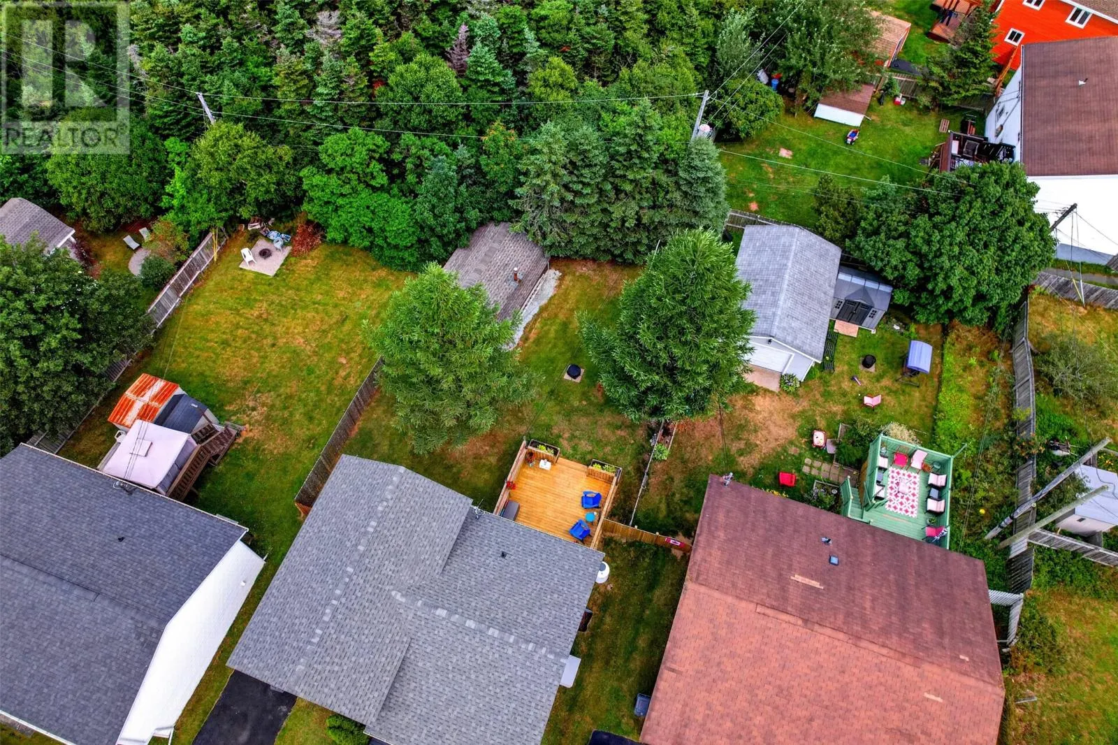 12 Leger Crescent