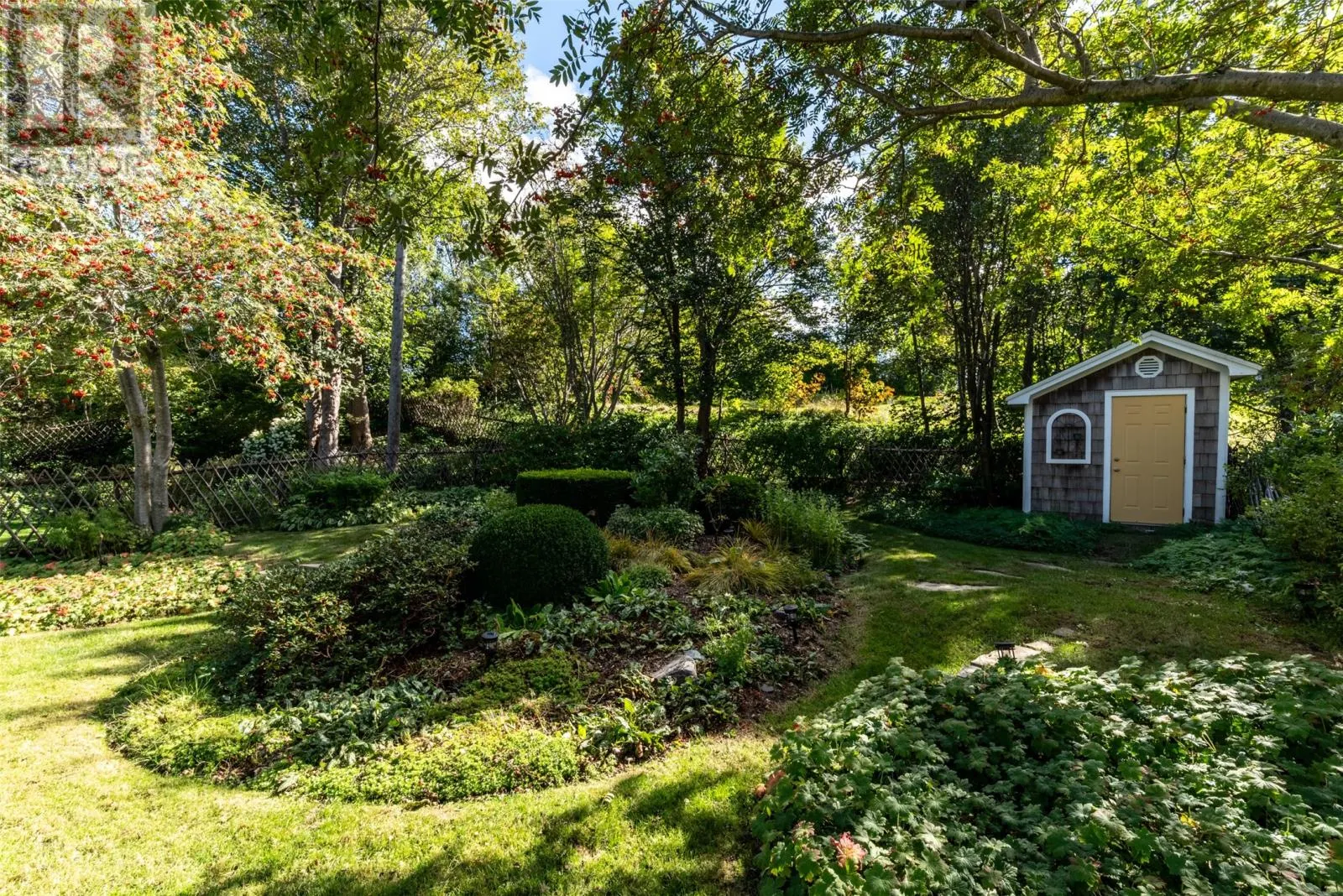 23 Long Pond Road