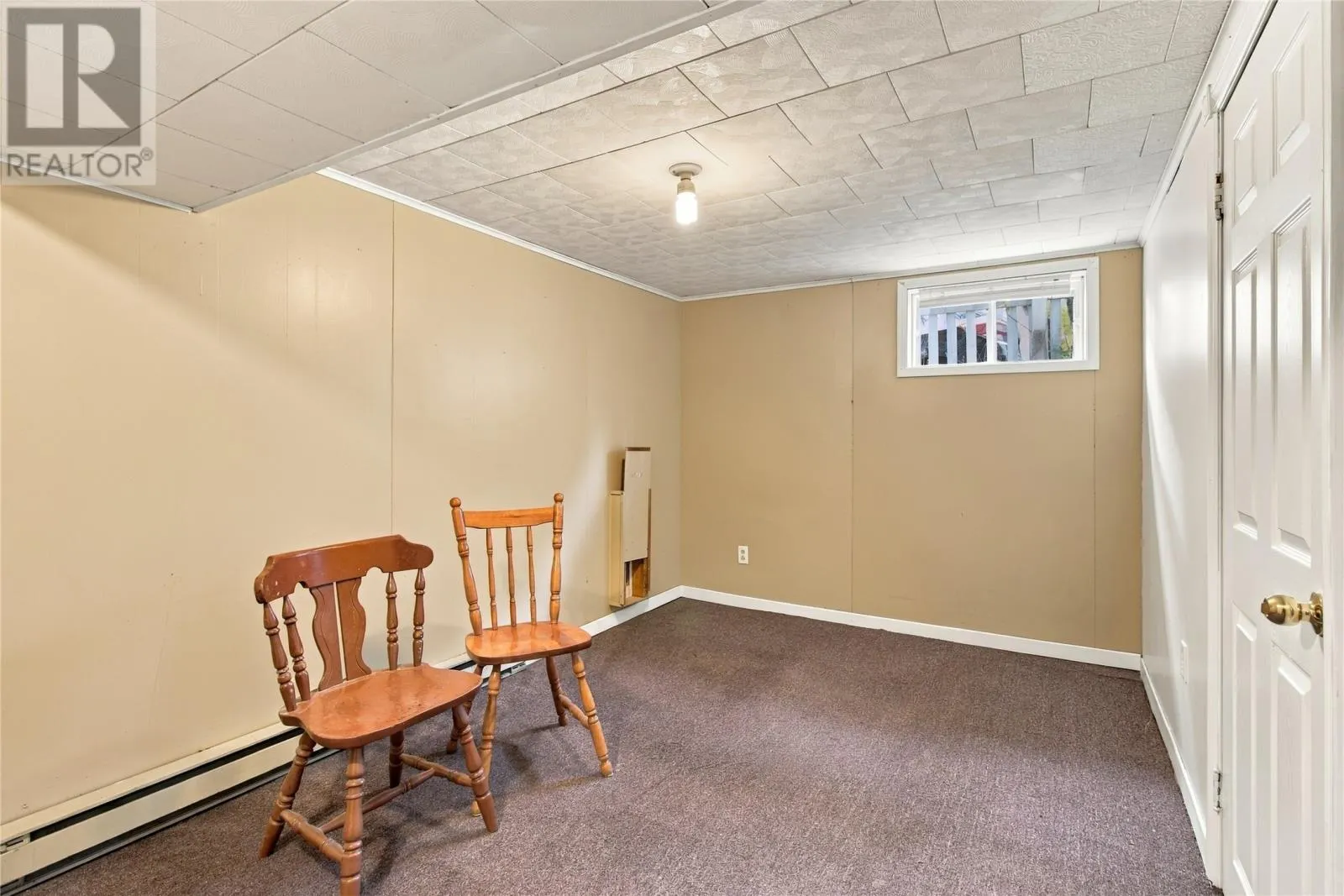 6 Cherry Hill Road