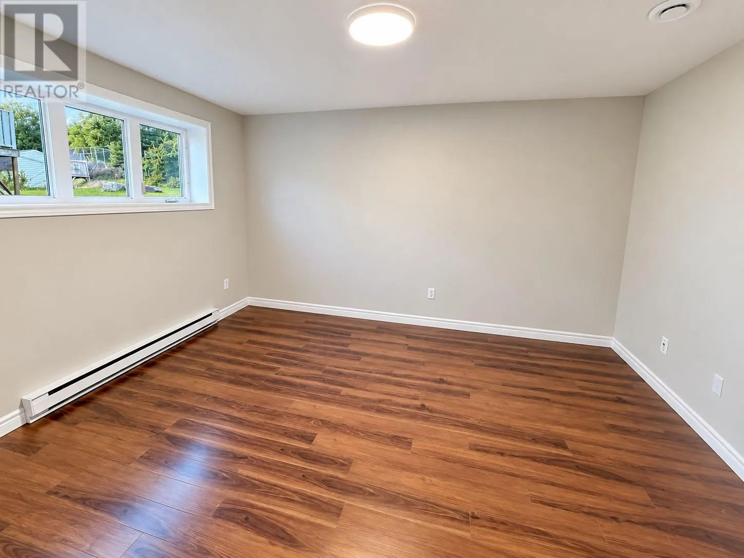 3 Burdell Place