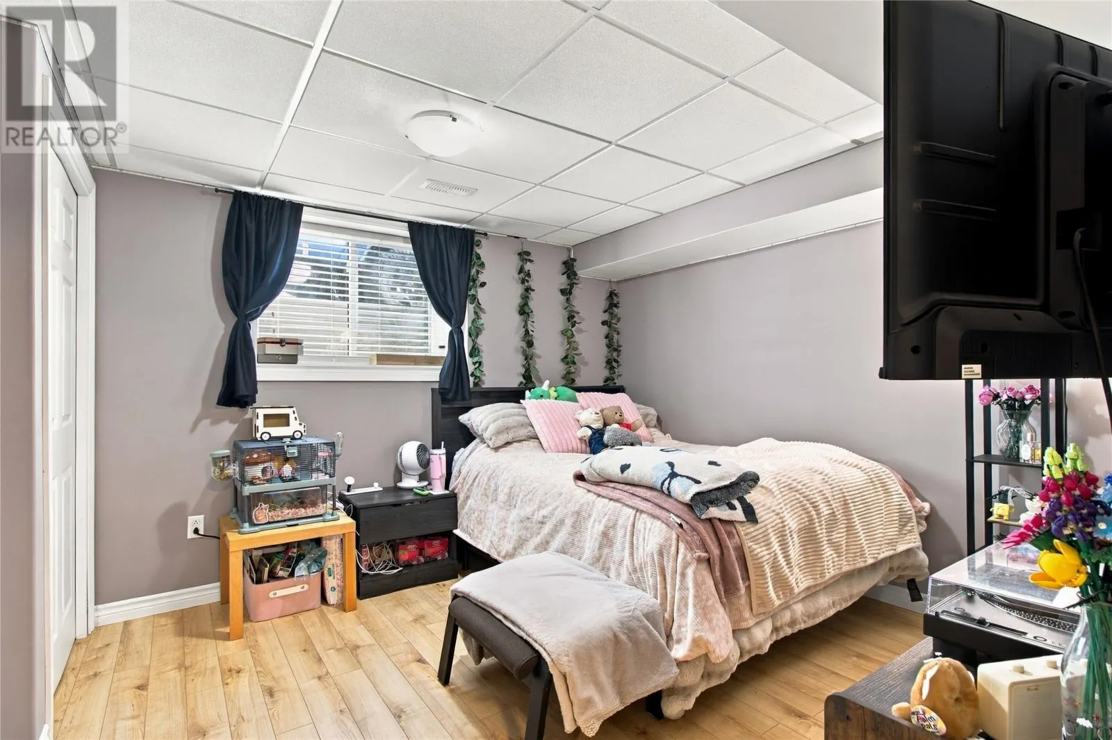 23 Hollyberry Drive