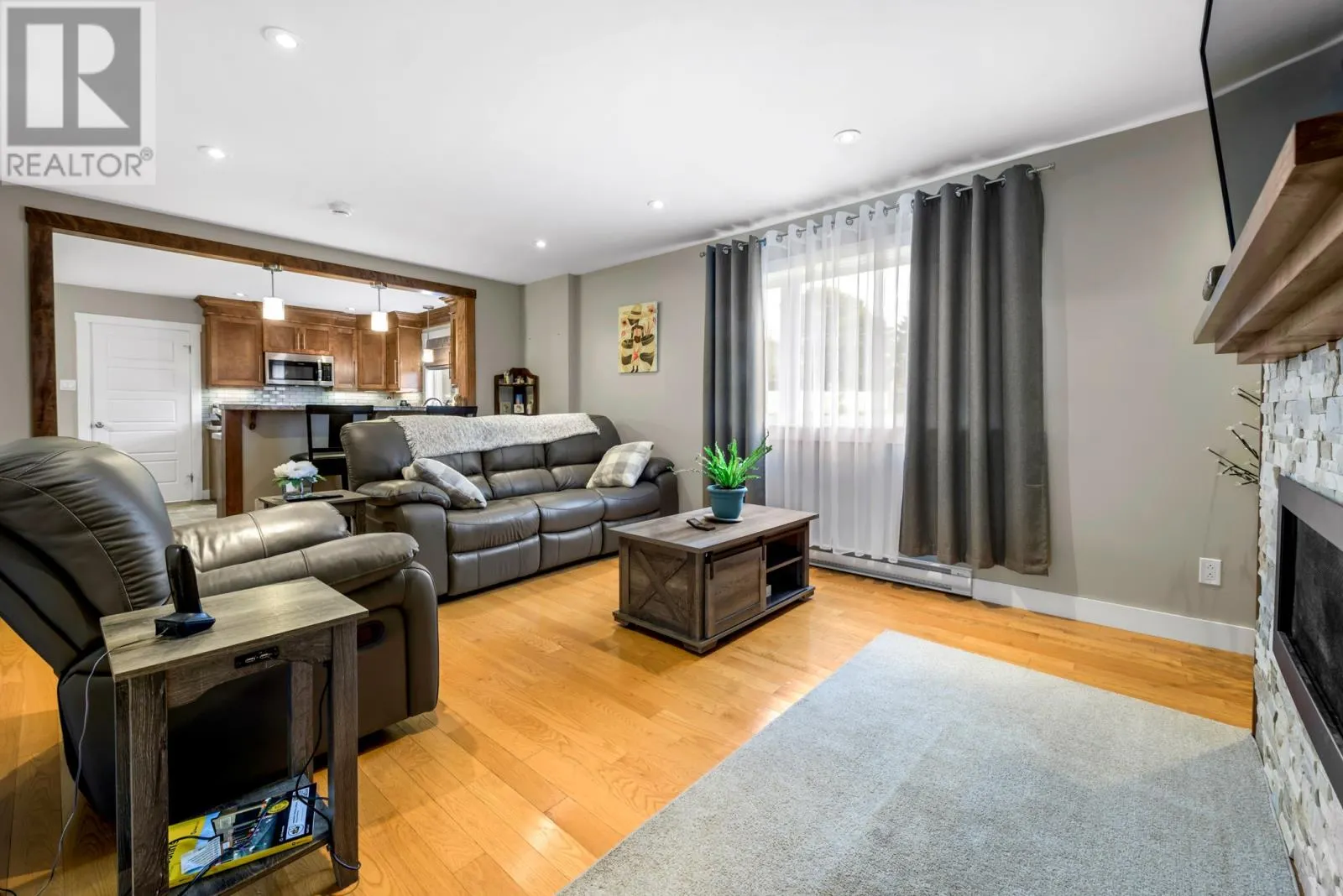 7 Jacobs Place