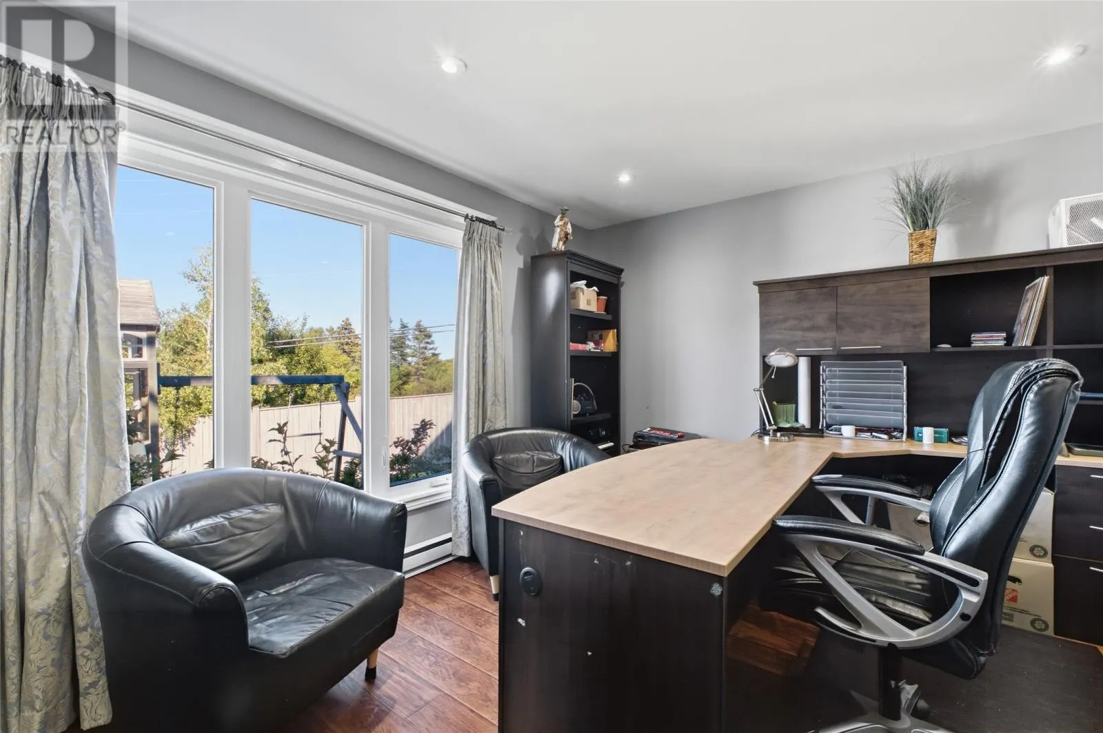 9 Crestview Place