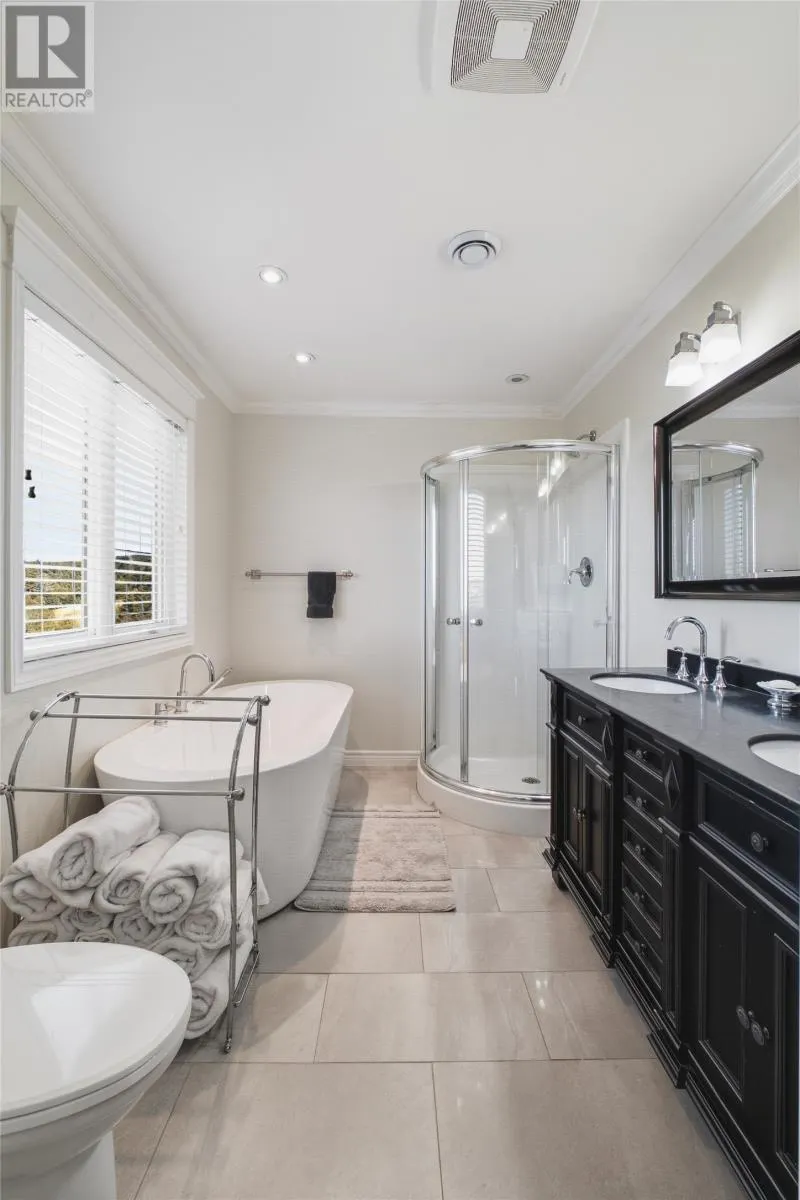 9 Crestview Place