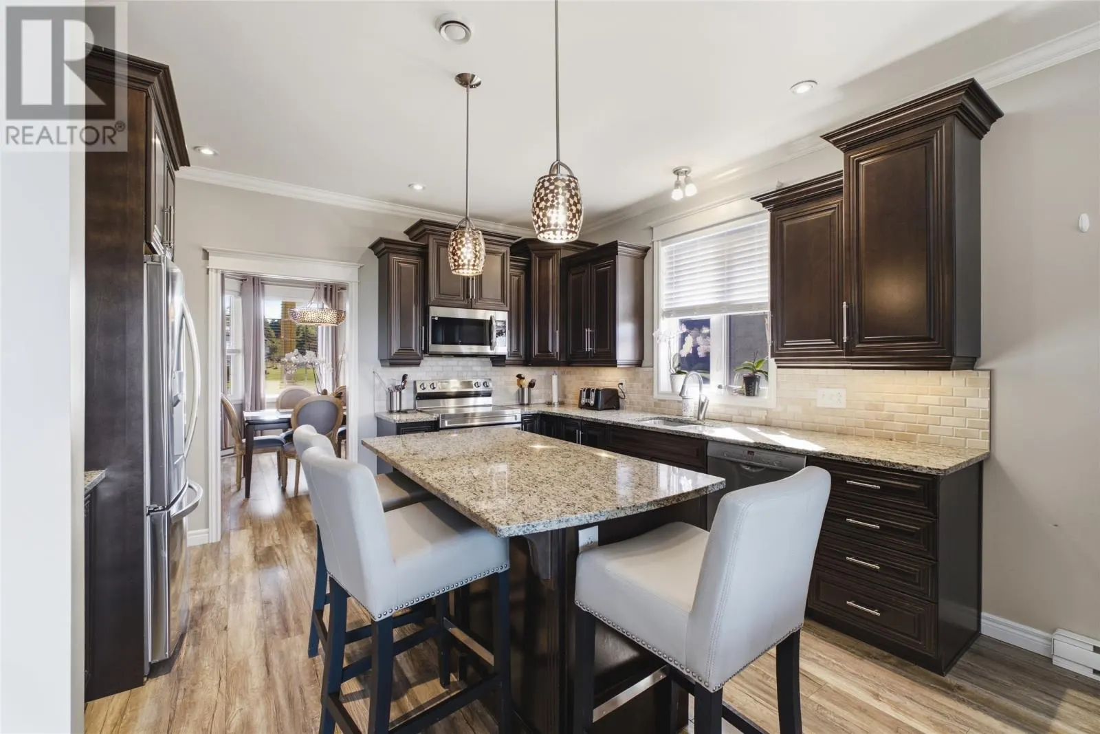 9 Crestview Place