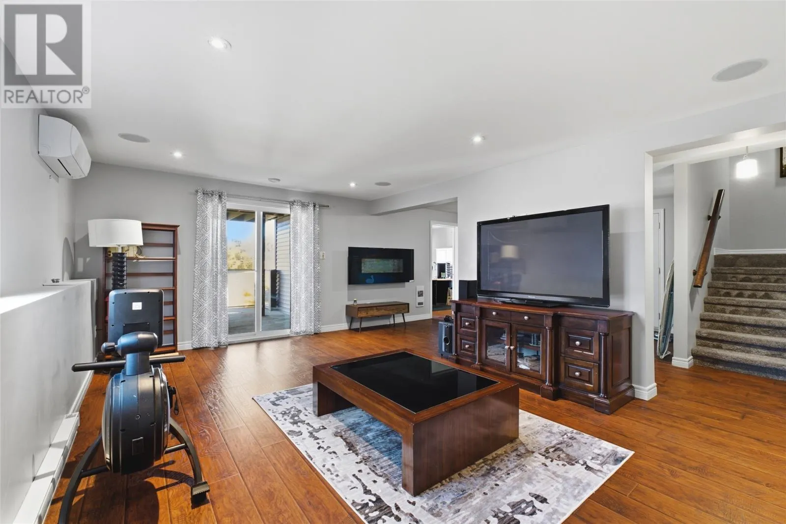 9 Crestview Place