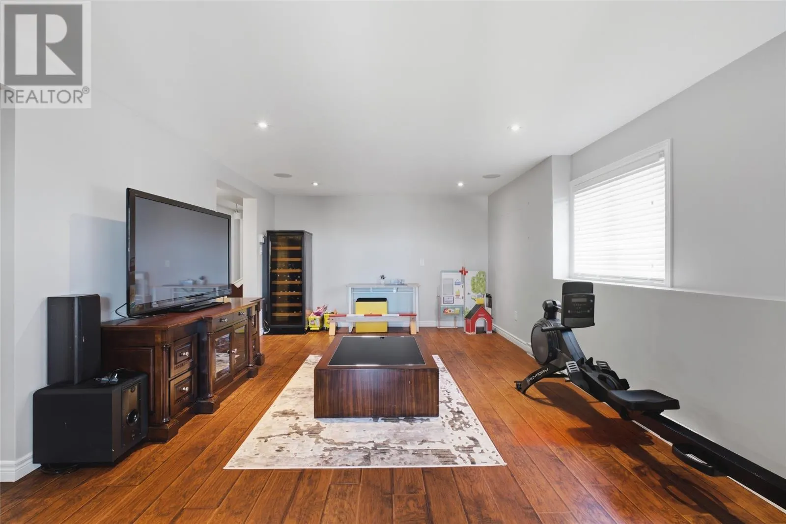 9 Crestview Place
