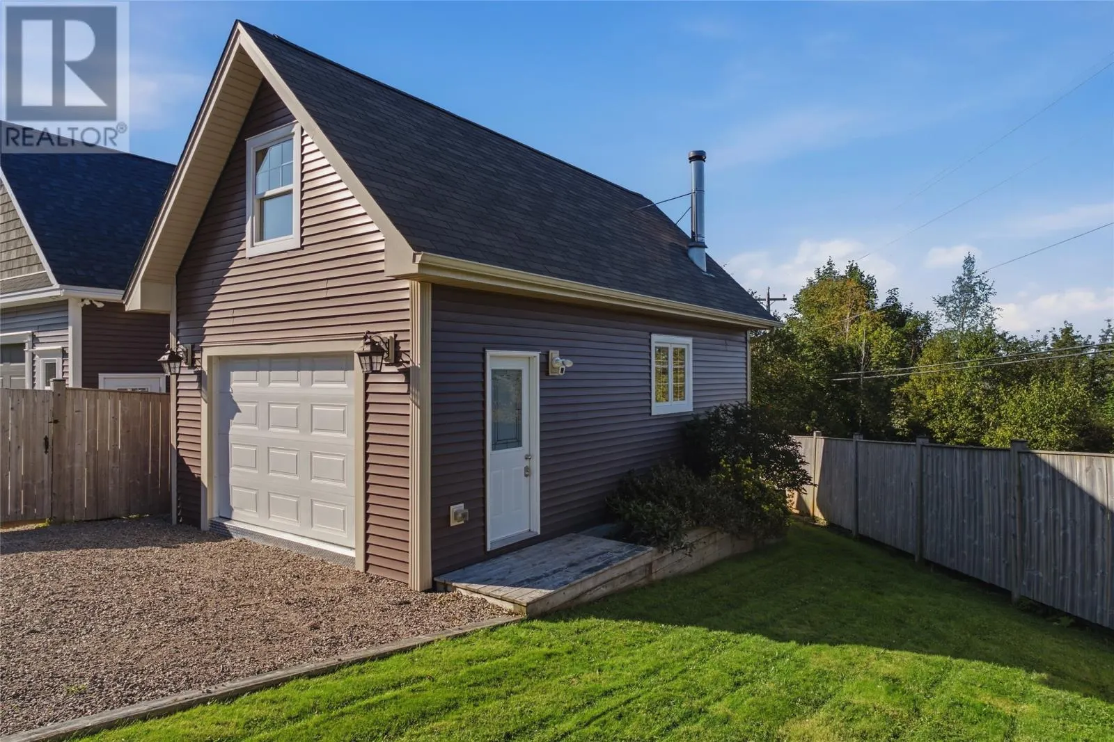 9 Crestview Place