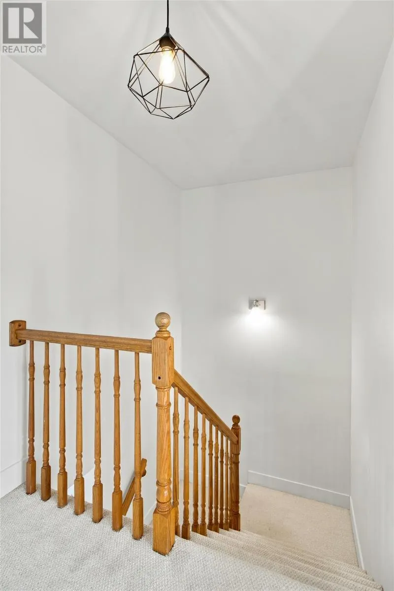 25 Laumann Place