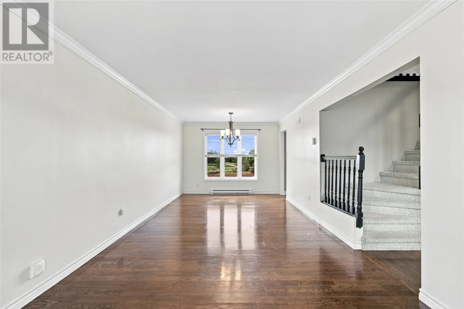 10 Clevedon Crescent