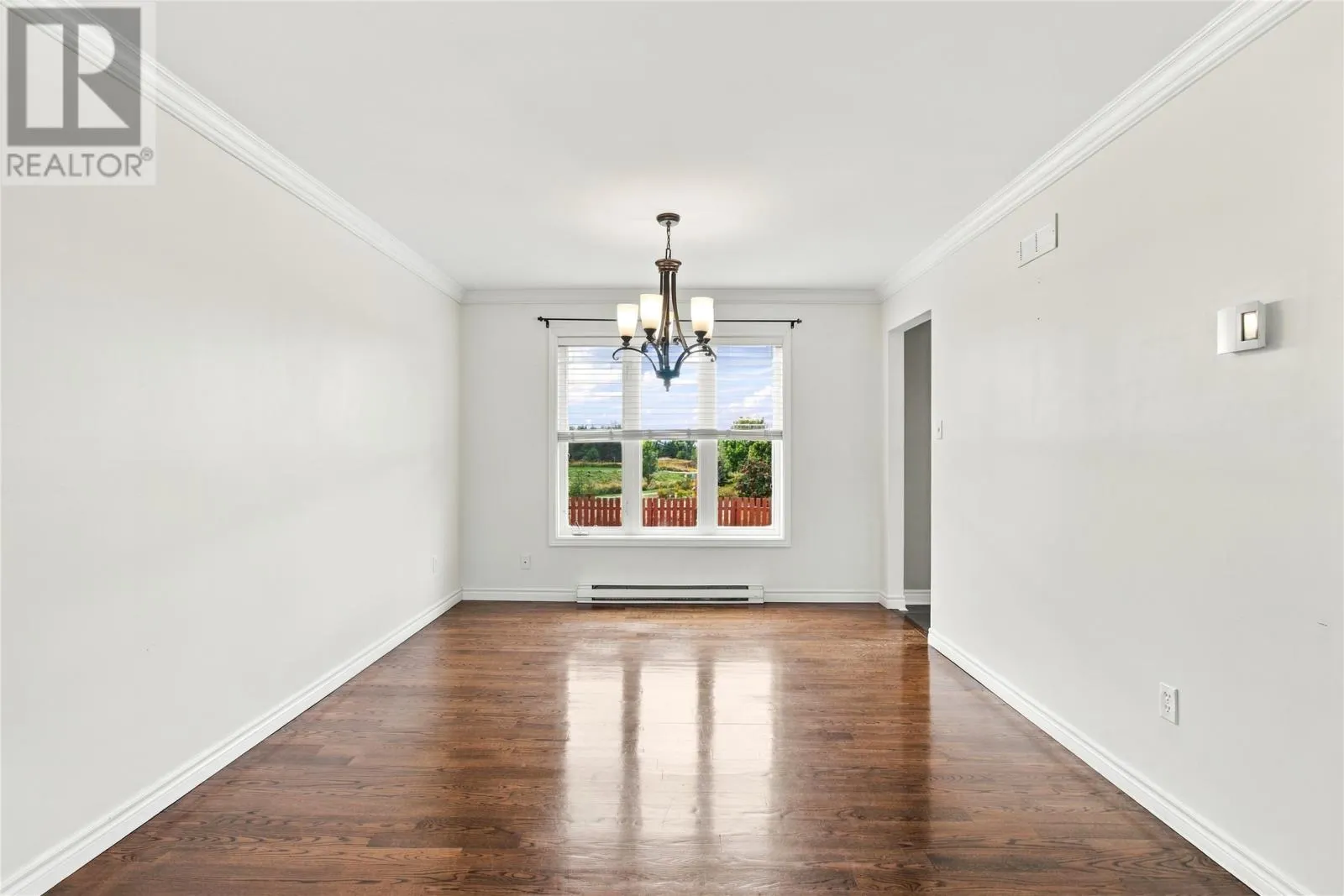 10 Clevedon Crescent