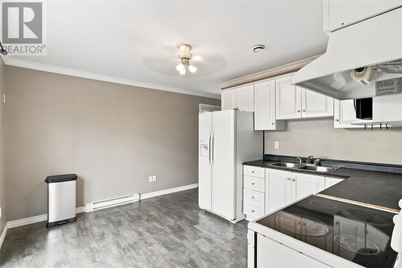10 Clevedon Crescent