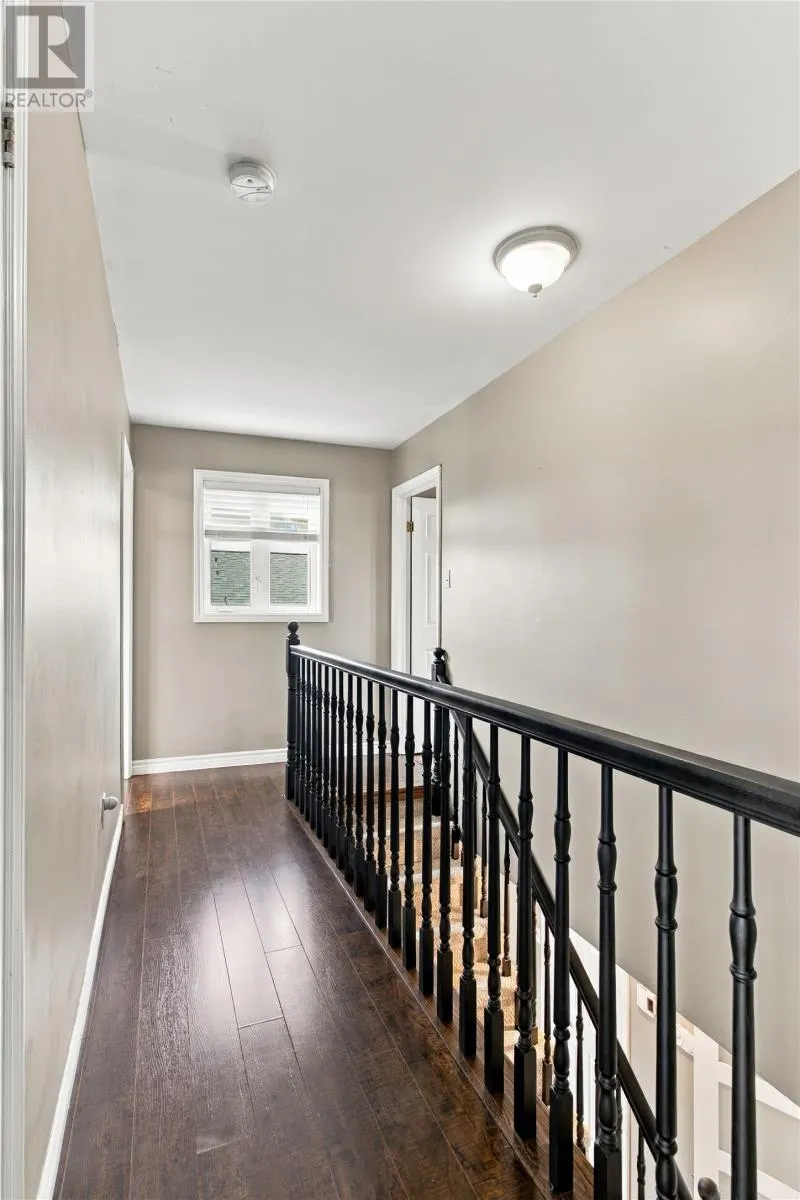 10 Clevedon Crescent