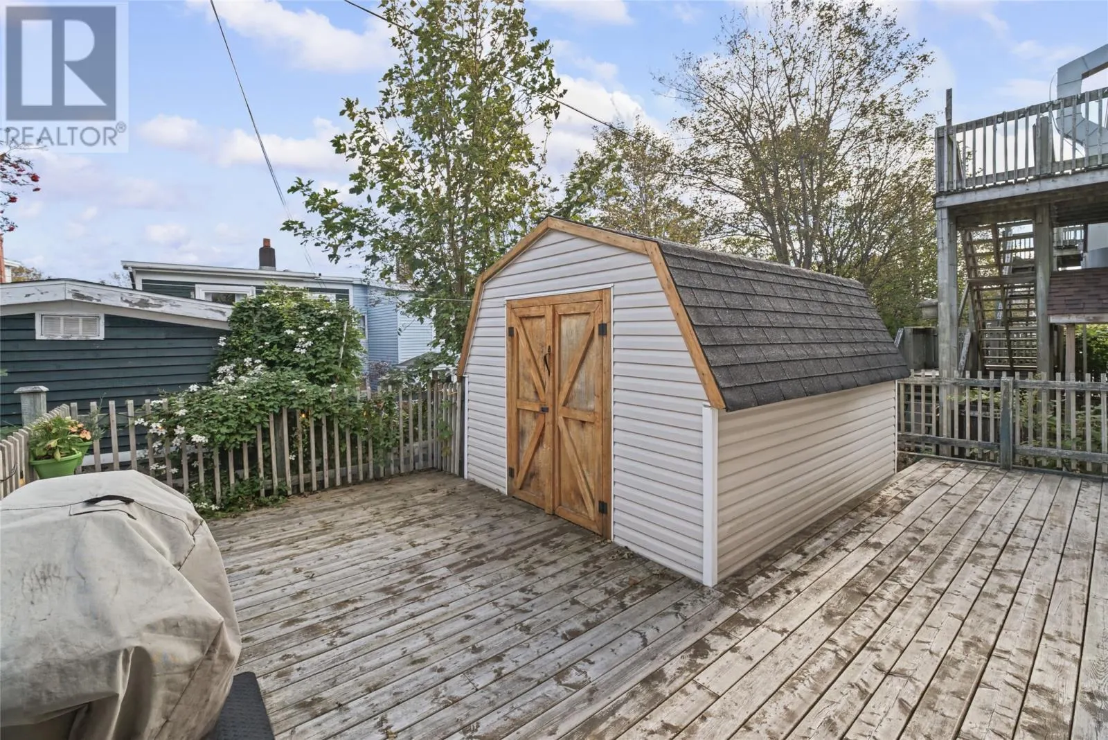 6 Ricketts Road