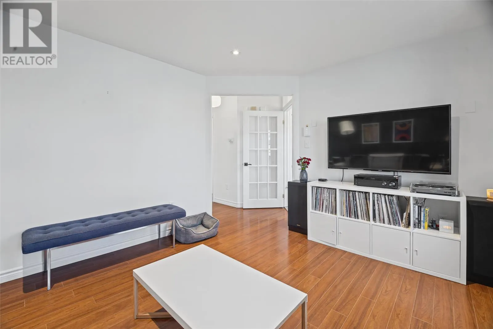 6 Ricketts Road