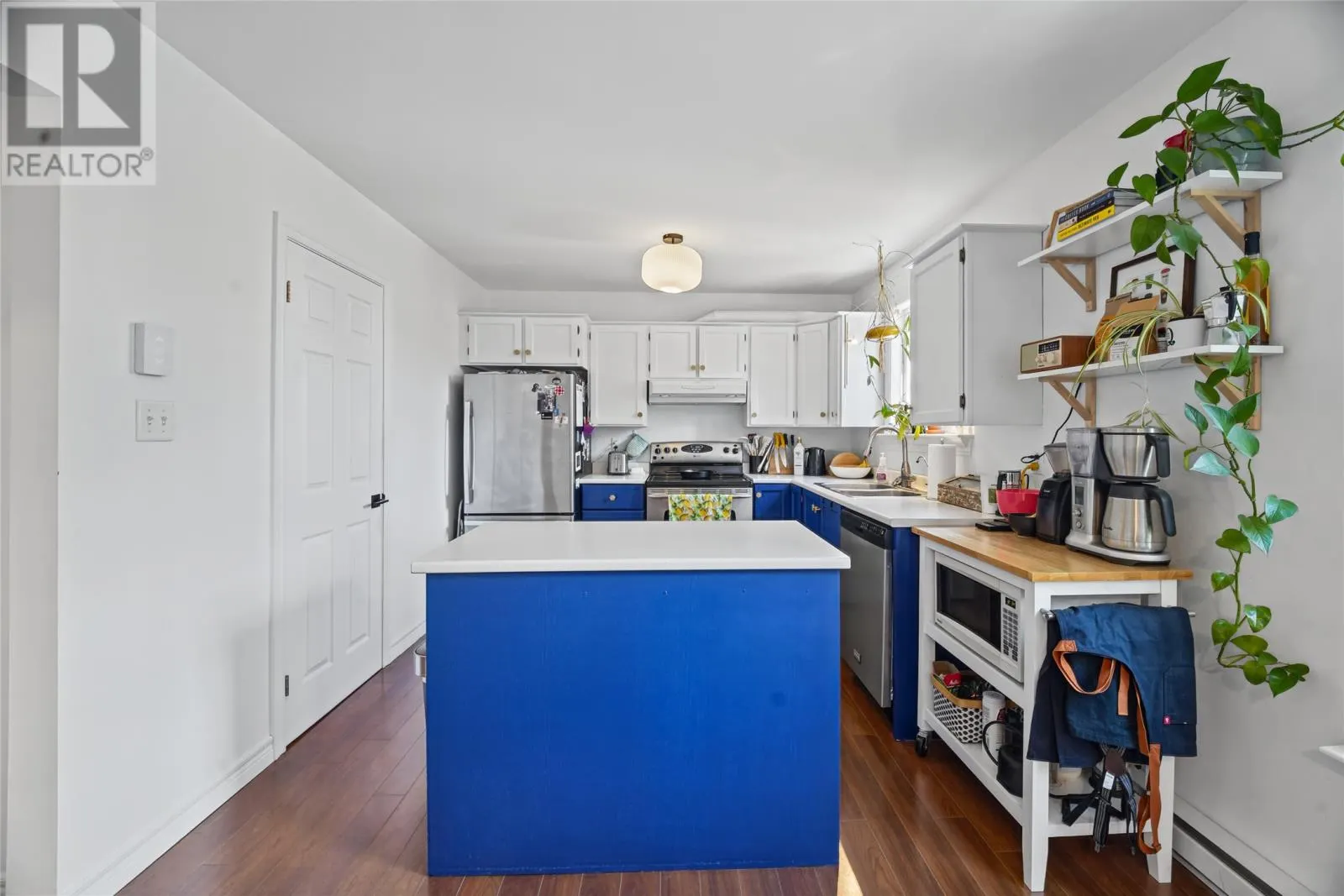 6 Ricketts Road