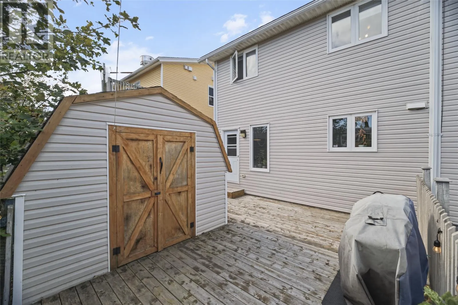 6 Ricketts Road