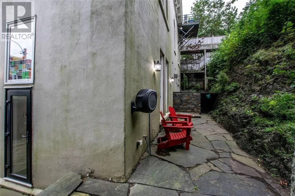 56 Queens Road