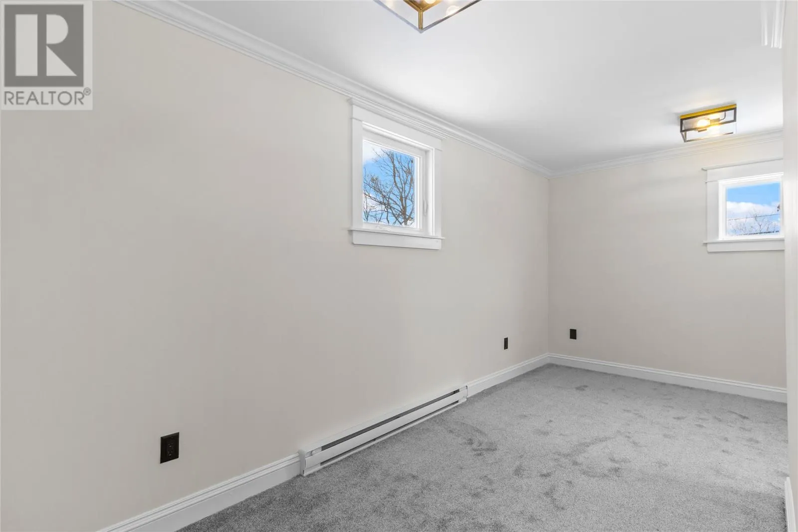 2 Blackmarsh Road