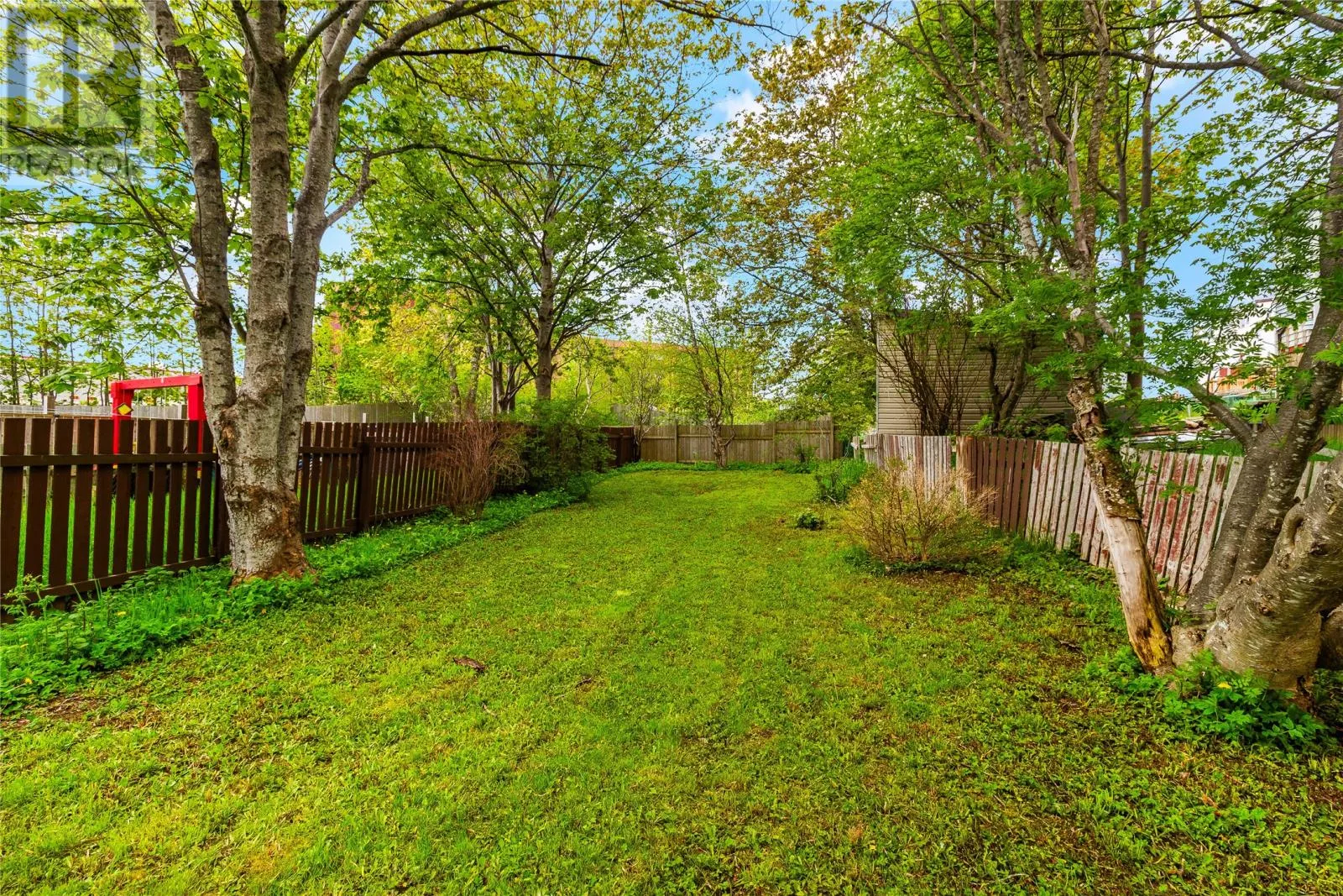 2 Blackmarsh Road