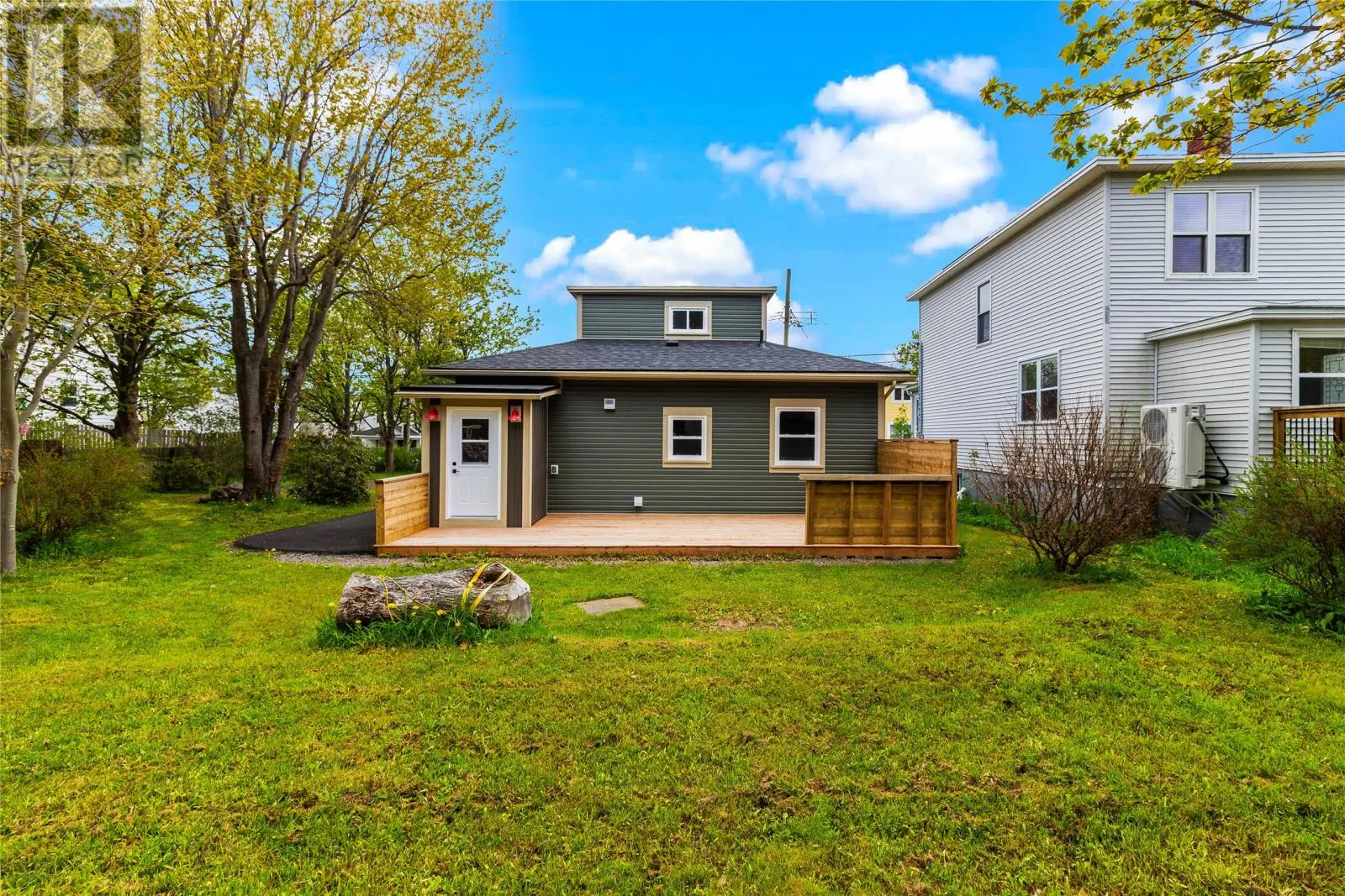 2 Blackmarsh Road